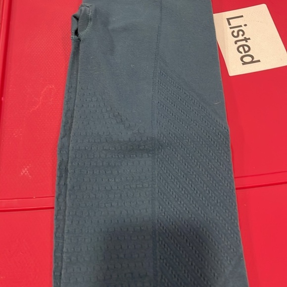 Lululemon dark green leggings - Picture 15 of 16